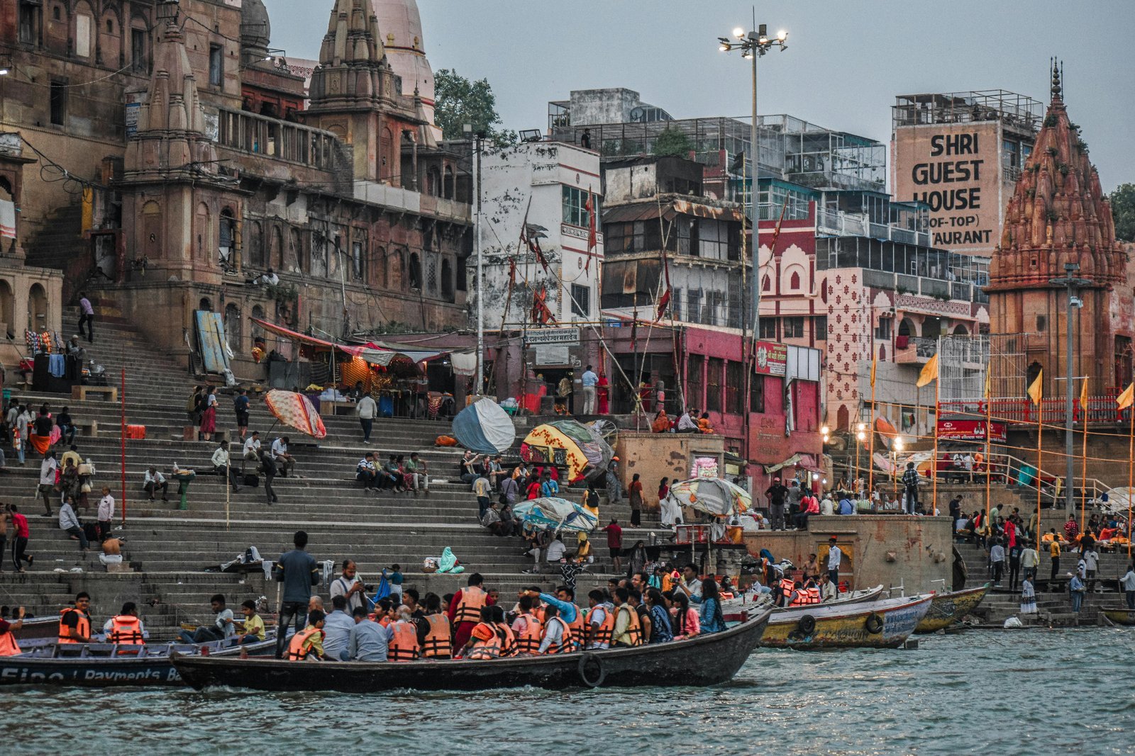 Subah-e-Banaras at Assi